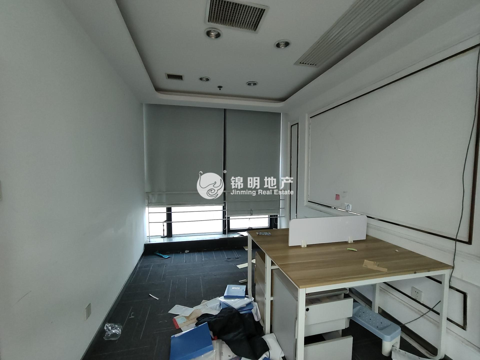 张江世和商务中心155平米写字楼出租